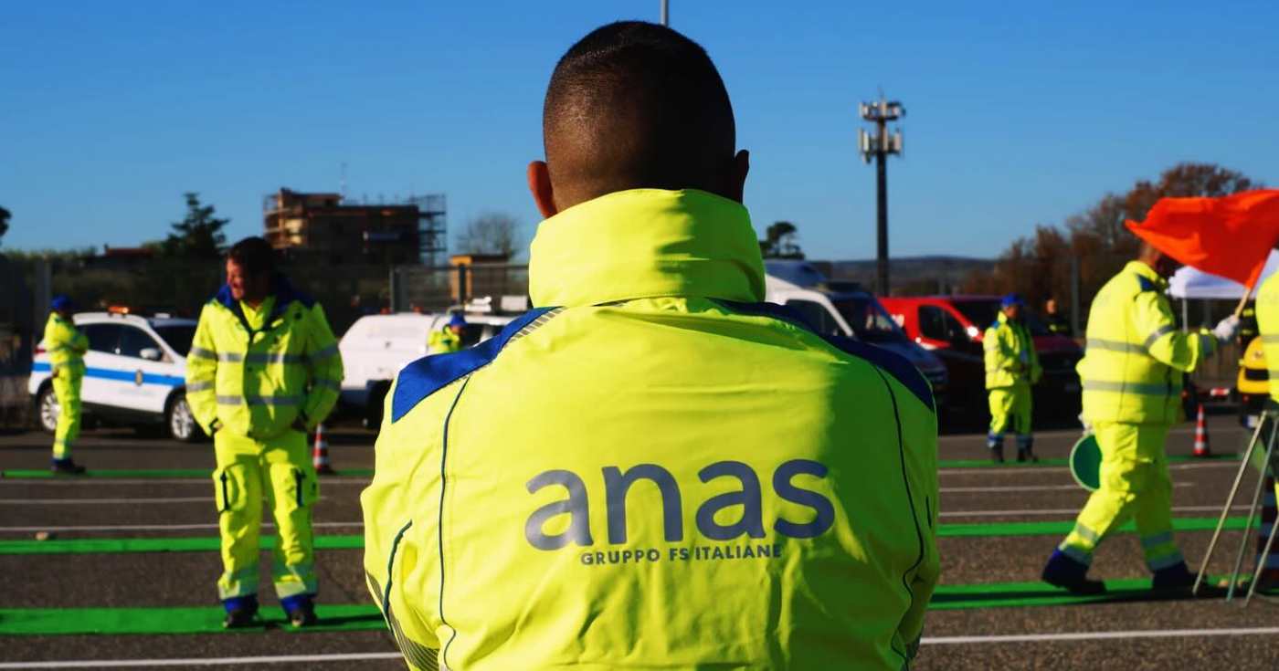 Un gruppo di cantonieri Anas (repertorio)