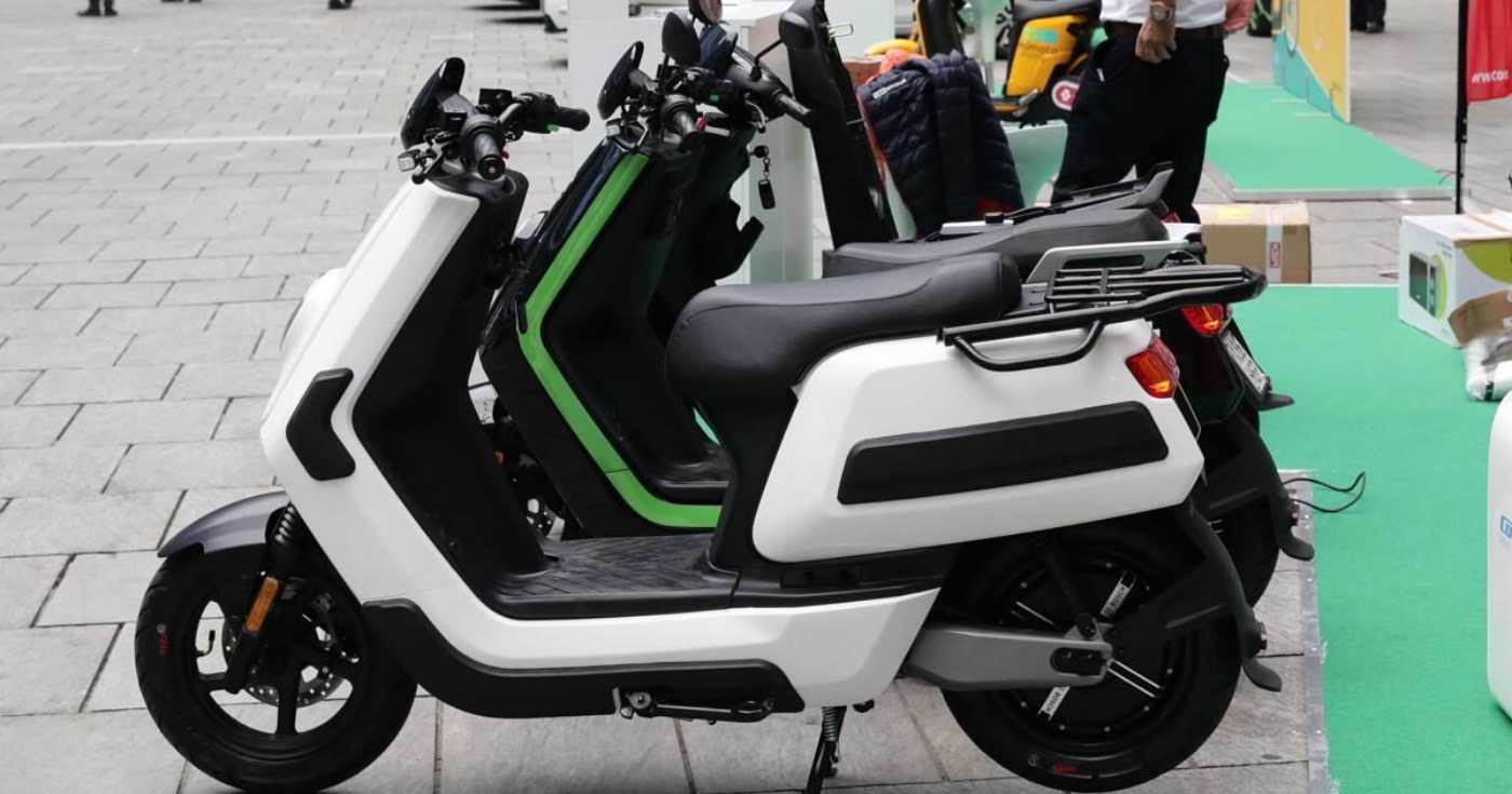 Scooter in vendita (repertorio)