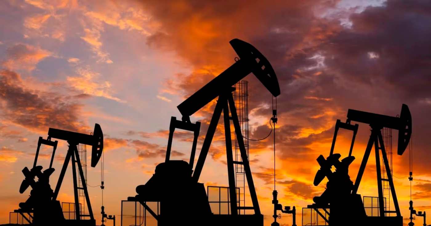 Un campo petrolifero (repertorio)