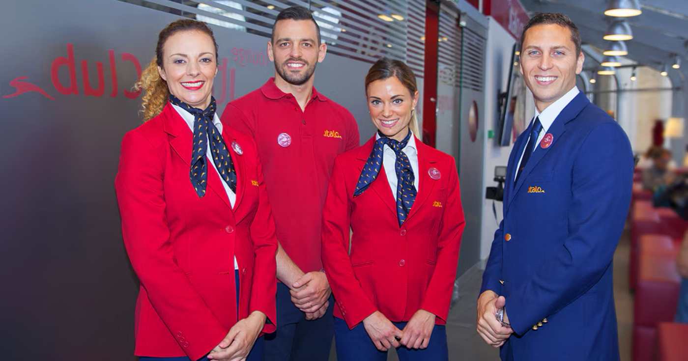 Hostess e stewart di Italo Treno (repertorio)